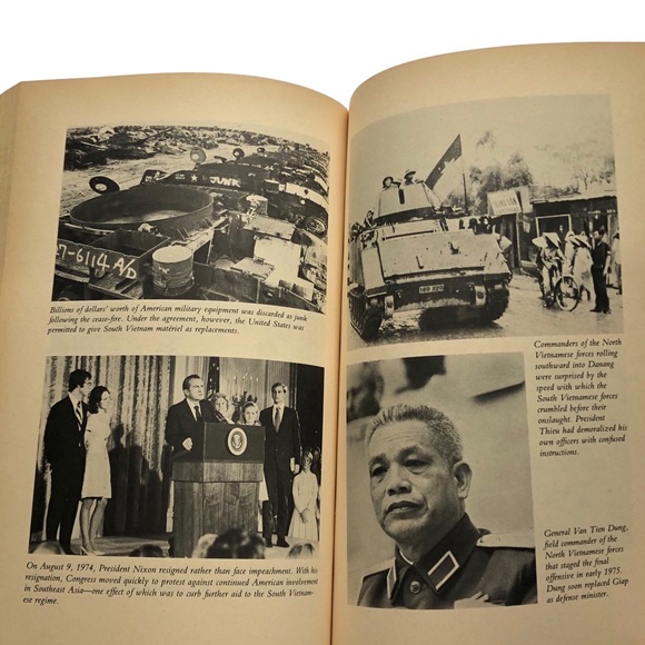 Vietnam: A History Vintage 1984 Paperback Book by Stanley Karnow - Picture 5 of 5